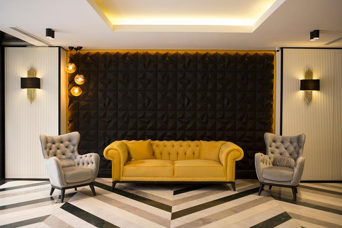 Hotel Emens